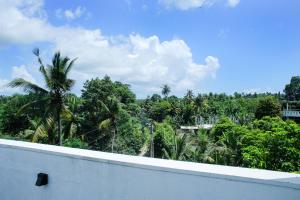 Lucent Villa Mirissa