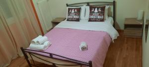 Livias Room To Ampelokipi metro Airport line