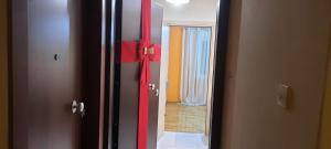 Livias Room To Ampelokipi metro Airport line