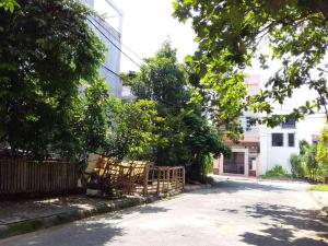 Shanti-blissed corner of Saigon rivers end