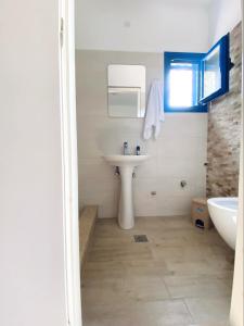 Emborios Views - Studio