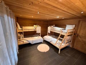 Chalets Chalet Cosy 12p - 5 min des pistes - spa : photos des chambres