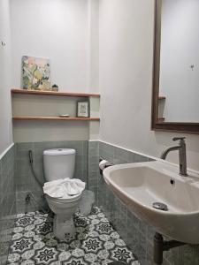 A Day inn Ranong Hostel