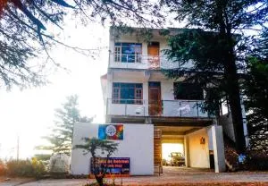 Deodar dreams family apartment - Kūfrī