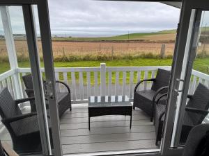 The Retreat - Turnberry Holiday Park Amazing Sea Views