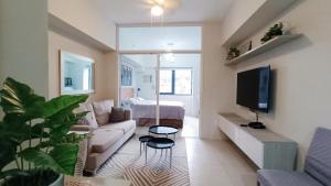 Modern Cozy 1 Bedroom Condo Unit in Cebu with Netflix and Wifi