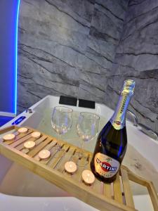 Centrum Jacuzzi prywatny parking klimatyzacja 5