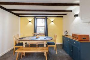 Spacious Cottage Parking nr Saunton Sands