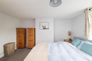 Spacious Cottage Parking nr Saunton Sands