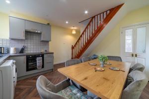 Beautiful Three Bedroom House - Manchester Escape