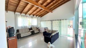 Casa com Piscina em Ilha Comprida