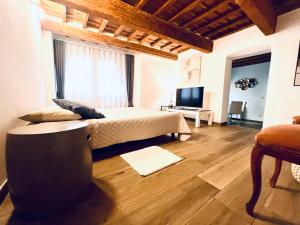 PalazzoVilla historic building luxury suite
