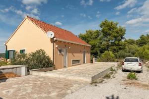 Villa Asteroidea - Tiha Mala