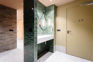 Hotels Hob Orelle - Les 3 Vallees Val Thorens : Lit dans Dortoir Mixte de 6 Lits