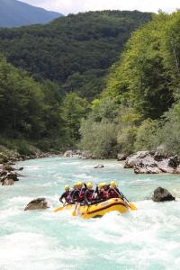 Family apartments Soča Splash Home 