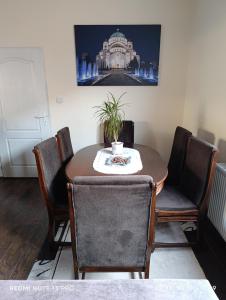 Garfield Family Apartman 1