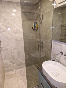 Petite City Centre Apartment self-check-in