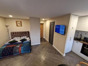 Petite City Centre Apartment self-check-in