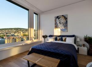 Large Luxury Business Penthouse near Main Station Zürich
