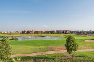 Apparemment haute standing golf prestigia