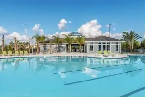 Salty Flamingo - Foley