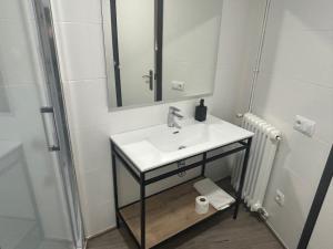 Hostal Restaurant Can Barala