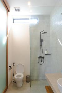 BRAND NEW Luna Villa in Canggu - 3 BR Pool Oasis