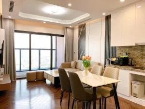 Two bedrooms Apartment in Diamond Crown Hai Phong 2522 - Kiều Sơn