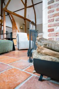 B&B / Chambres d'hotes Les Charmes du Petit Pre : photos des chambres