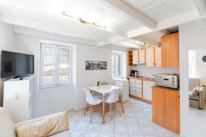 Elena Old Town Lovely Corfu Apartment 1