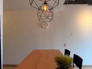 Elegante Loft Céntrico con Balcón