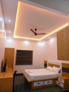 SG Mahal & Rooms