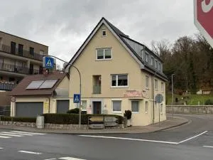 Ferienwohnung "SCHÖNBUCH" , Pension Wauri - Steinenbronn