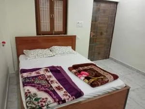 The Table - Muzaffarpur