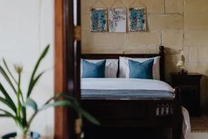 Nanna's Way, Wellness Retreat - Victoria