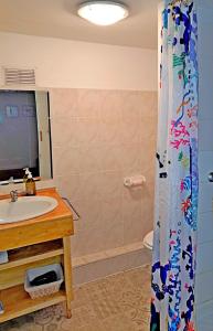 Maisons de vacances Cottage l'Atelier, aire de loisirs avec piscine : photos des chambres