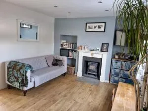 Family home with garden - 伊舍