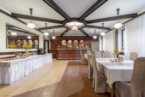 Hotel w Dobieszkowie