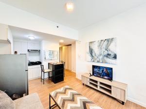 Abreeza Place Cozy Condo