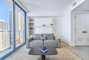 Great Miami Stay Steps from Bayside & the Beach