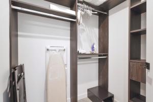 Great Miami Stay Steps from Bayside & the Beach