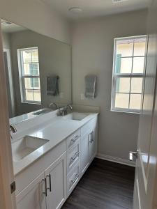 Gated Upland Home 3b 3 bath