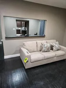 Stella Ave Dallas - Oak Cliff