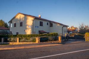 Apartments Angelica 1