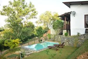 Villa Tranquil - 05 Minutes to Unawatuna, Galle - 高尔
