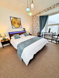 Best Deal Comfy Central & Chic 1 bed apartment in Plymouth