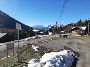 Appartements Les Marmottes : photos des chambres