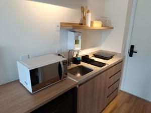 Studio Metrô Paraíso ou Ana Rosa com Piscina, Academia e Cowork até 3 pessoas com Maleiro e Sala de Espera