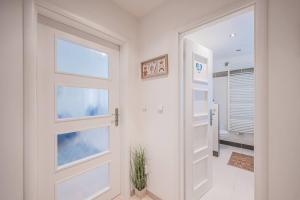 1BD Apartment on Masarykovo Square - Bathtube, Desk & Chair, Free Wi-Fi