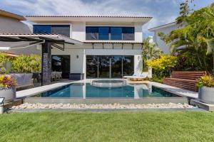 El Tigre, Mariposa Villas with Private Pool